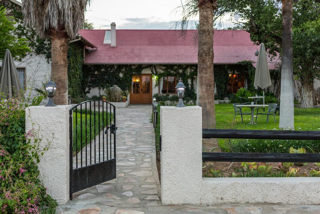 Отель The Elegant Farmstead Окаханджа Экстерьер фото